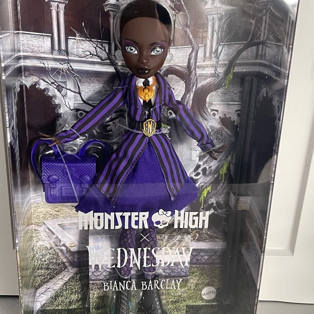 Mattel Monster High Doll w/Black & Purple Outfit - Wednesday Bianca Barclay- NIP